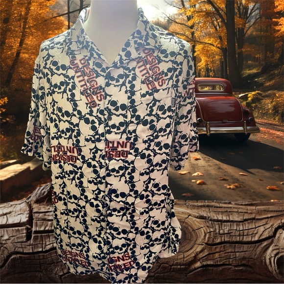 Designs Unlimited Other - Designs Untitled-Men’s Casual Button Down Shirt Black and White
3avail. Lg
#N050